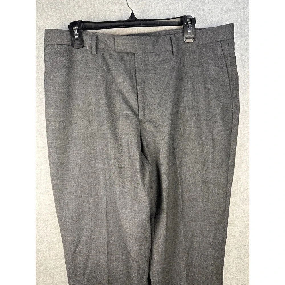 Banana Republic Performance Pant Slim Fit Grey Wool Blend  35” X 32” Trouser